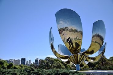 Floralis Generica Buenos Aires place to visit