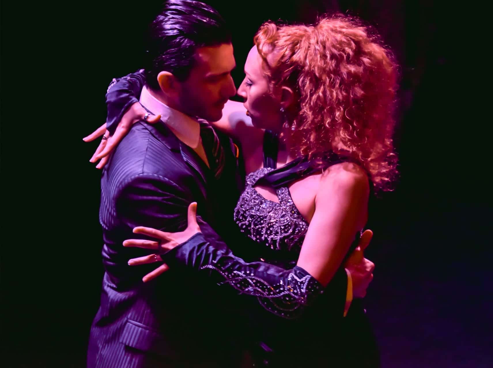 Tango show Carlos Gardel Couple